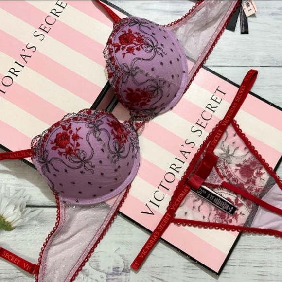 V.S. 2pc Very Sexy "Lipstick Embroidered Rose" Push-Up Bra & Thong Set 32C-Small - Picture 8 of 8